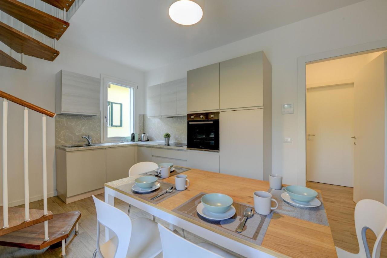 Maison Bellini 4 Toscolano Maderno Bagian luar foto