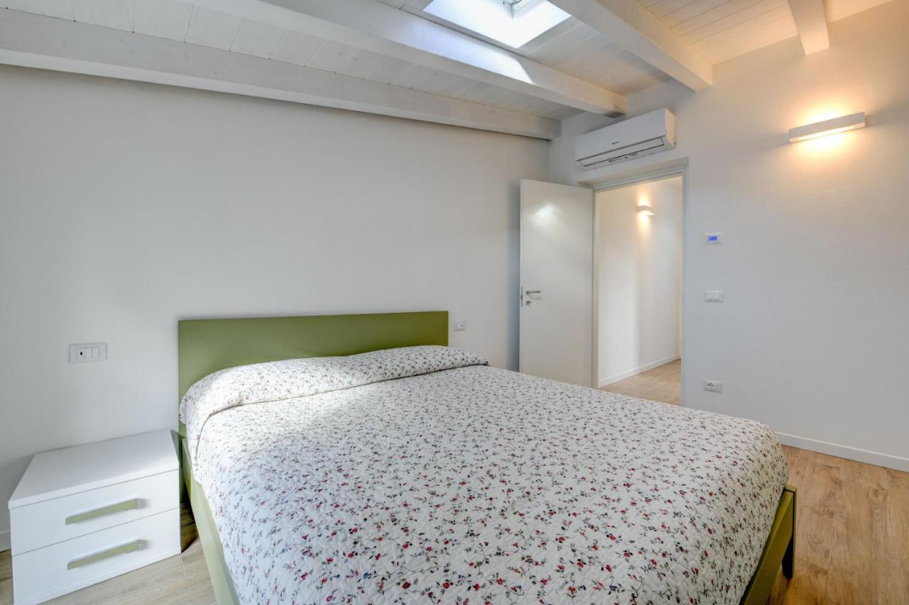 Maison Bellini 4 Toscolano Maderno Bagian luar foto